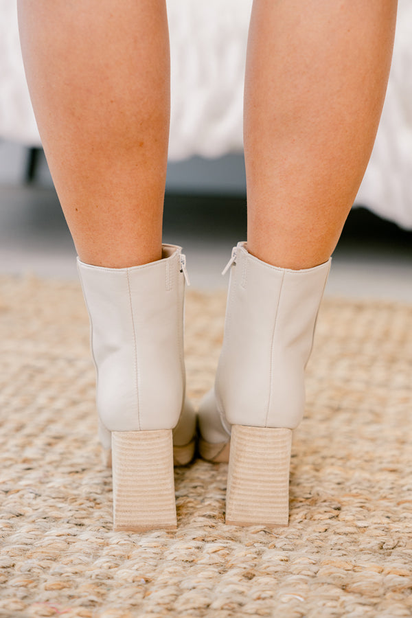 Chic Soul plus size clothing, White leather booties with a zipper on the side and a natural heel 