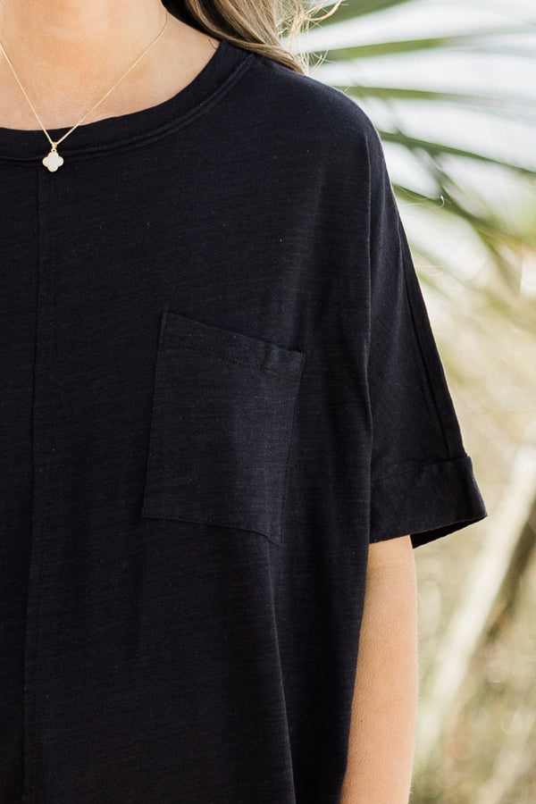 Chic Soul plus size clothing, black short sleeve basic top with seam down middle and pocket on front