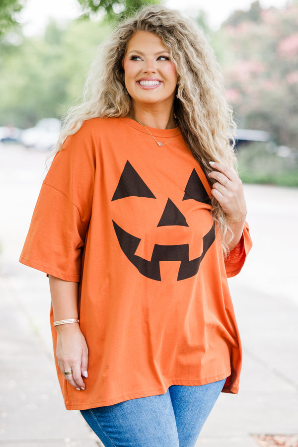 Chic Soul plus size clothing, rust orange short sleeve boyfriend tee with pumpkin jack-o-lantern graphic design