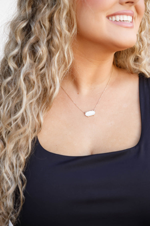 Chic Soul plus size clothing, white pendant style faux opal necklace with thin gold chain