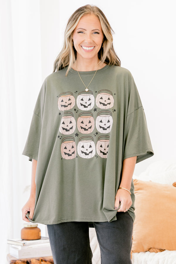 Chic Soul plus size clothing, moss green short sleeve boyfriend tee with 9 multi orange colored jack o' lantern trick or treat buckets on the front