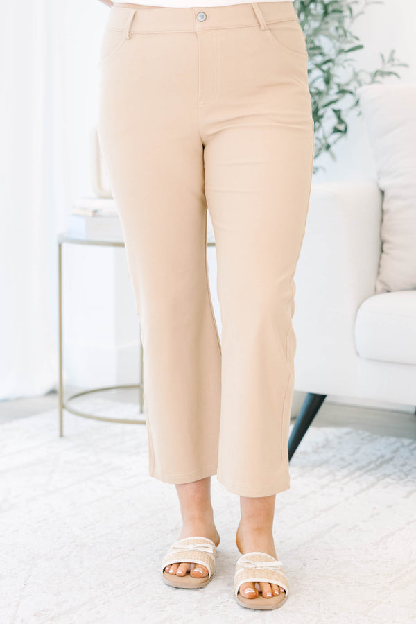 Plus Size camel-colored cropped pants with a straight-leg fit and classic five-pocket styling.