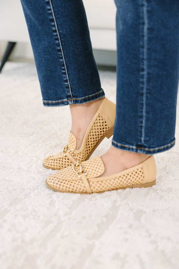 Plus Size natural woven loafers with a gold chain detail and tan leather trim.