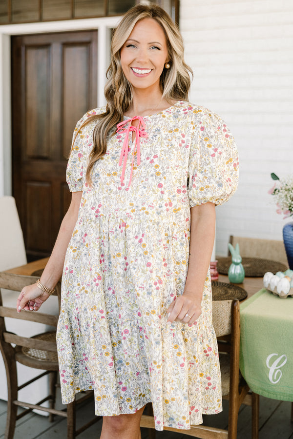 Chic soul plus size clothing, Pink short sleeve baby doll dress, with a floral pattern and tie bows on neckline
