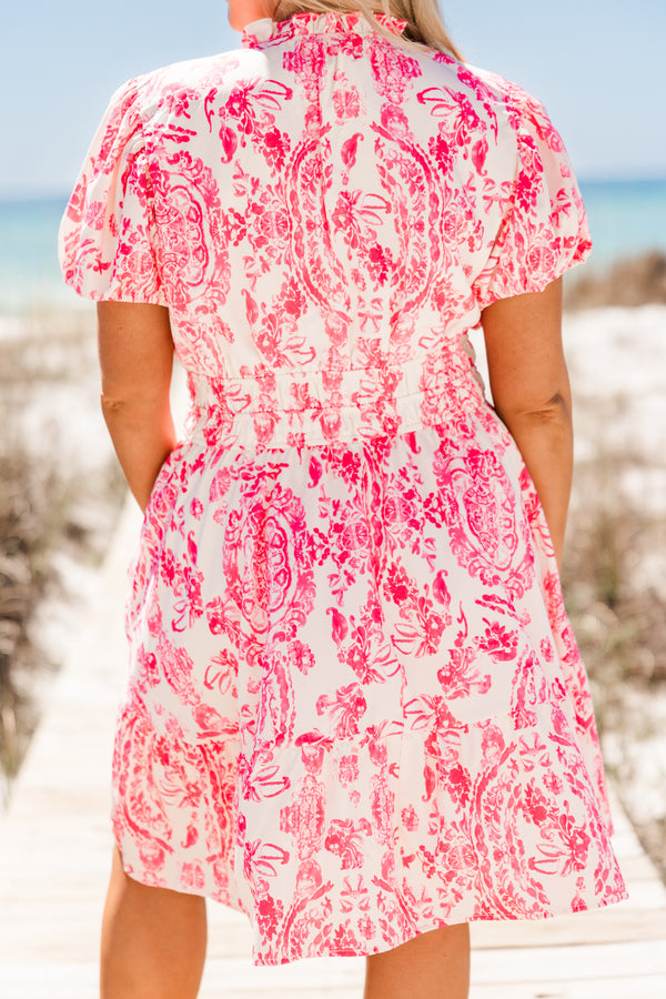Chic soul plus size clothing, Pink casual dress with a damask pattern and short sleeves 
