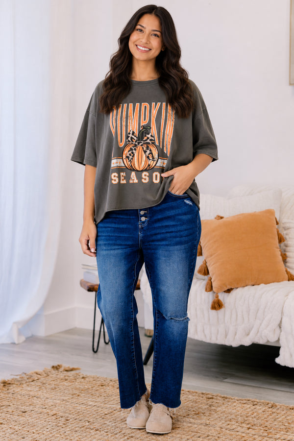 Chic Soul plus size clothing, charcoal grey slightly cropped short sleeve tee with “Pumpkin Season” written on the front and a pumpkin with a bow in the middle