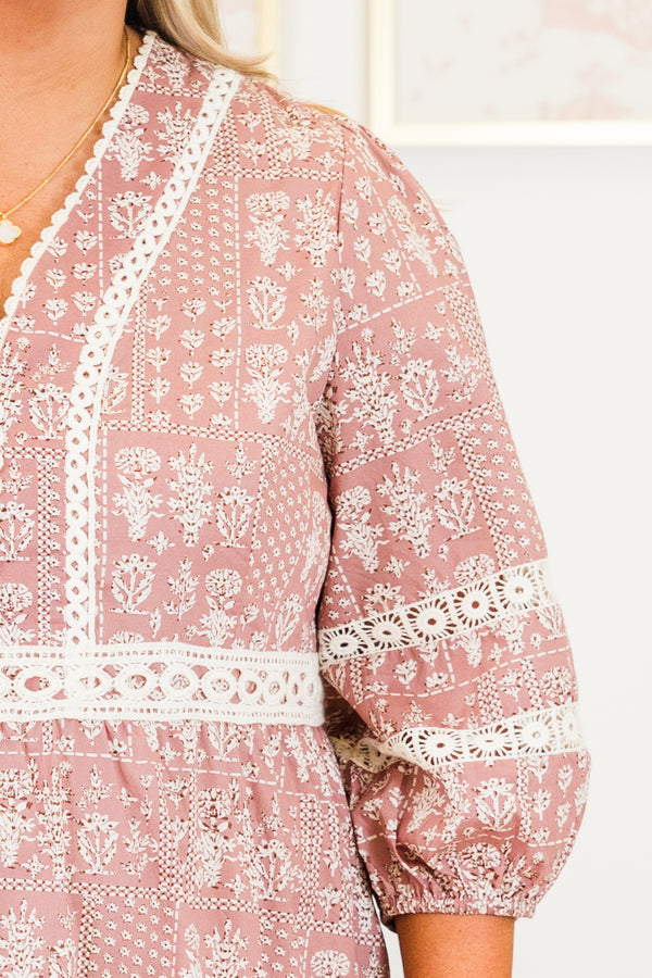 Chic Soul plus size clothing, pink tiered maxi dress with white floral pattern and white lace details and cuffed bubble sleeves