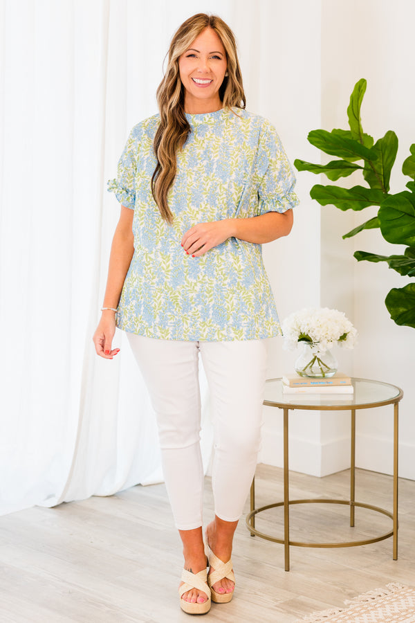 Chic Soul plus size clothing, short sleeve blue floral top with ruffle detail on sleeves with slight puff sleeve