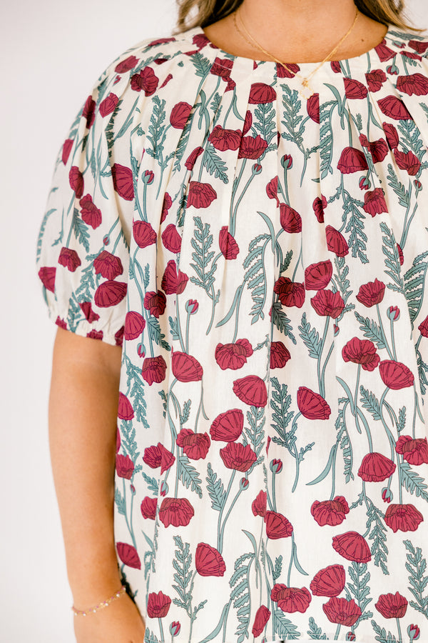 Chic Soul plus size clothing, cream short sleeve top with red floral and green leaves pattern 