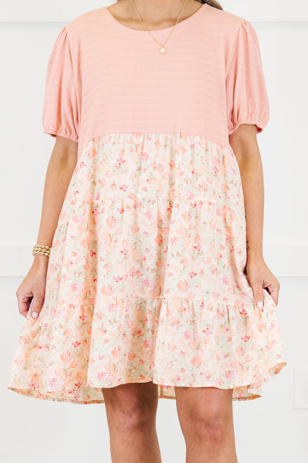 Chic Soul plus size clothing, pink short sleeve tiered mini dress with round neckline with short puff sleeves with tiered white floral skirt
