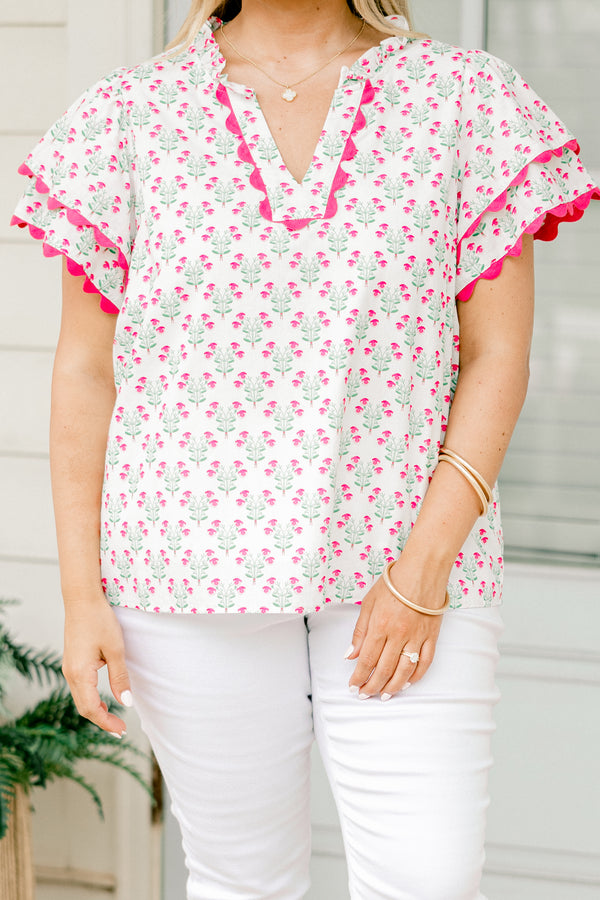 Chic Soul plus size clothing, ivory and pink short sleeve top with a block pattern and pink scalloped details on the sleeves and neckline 