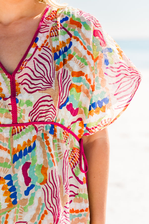 Chic Soul plus size clothing, short sleeve flowy blush mini dress coverup with multicolored abstract design with red lining along waist and v neckline with flowy sleeves