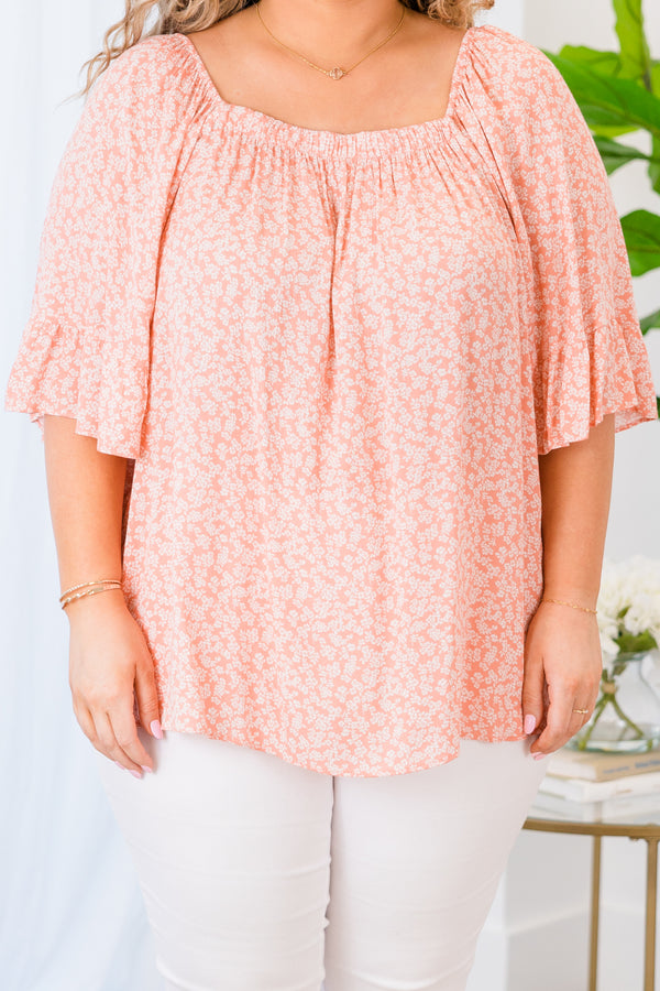 Chic Soul plus size clothing, salmon short sleeve printed top with square neckline and flowy sleeves
