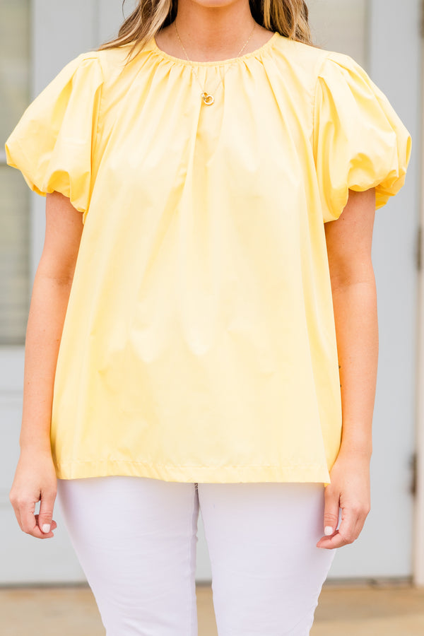 Chic Soul plus size clothing, short bubble sleeve light yellow top