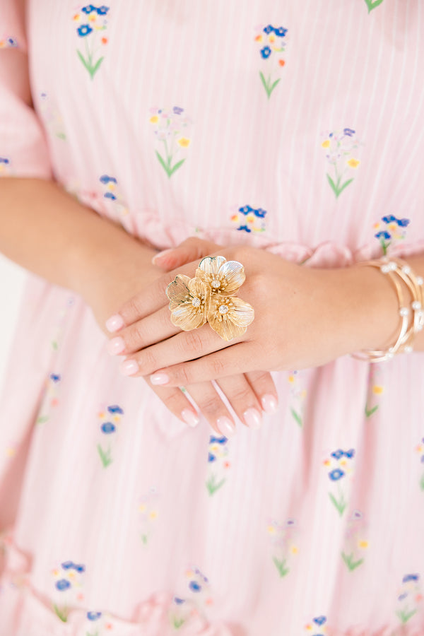 Chic Soul plus size clothing, gold 3D ring that is made up of three gold flowers 