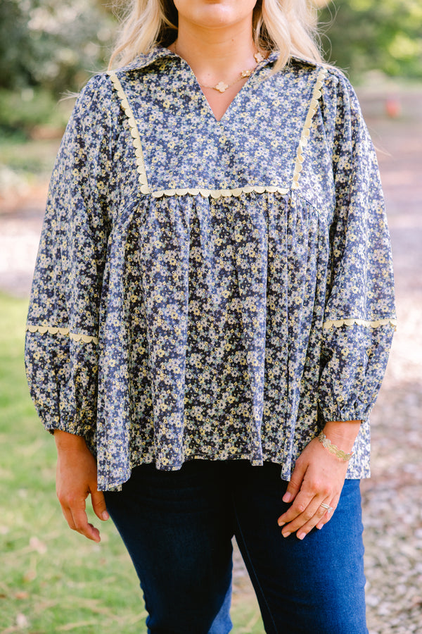 Chic Soul plus size clothing, multi color blue floral print long sleeve flowy top with scallop detailing along the chest and sleeves