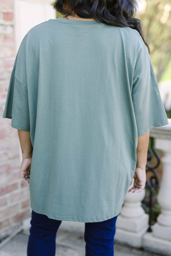 Plus size clothing, moss oversized boyfriend tee with turkey graphic