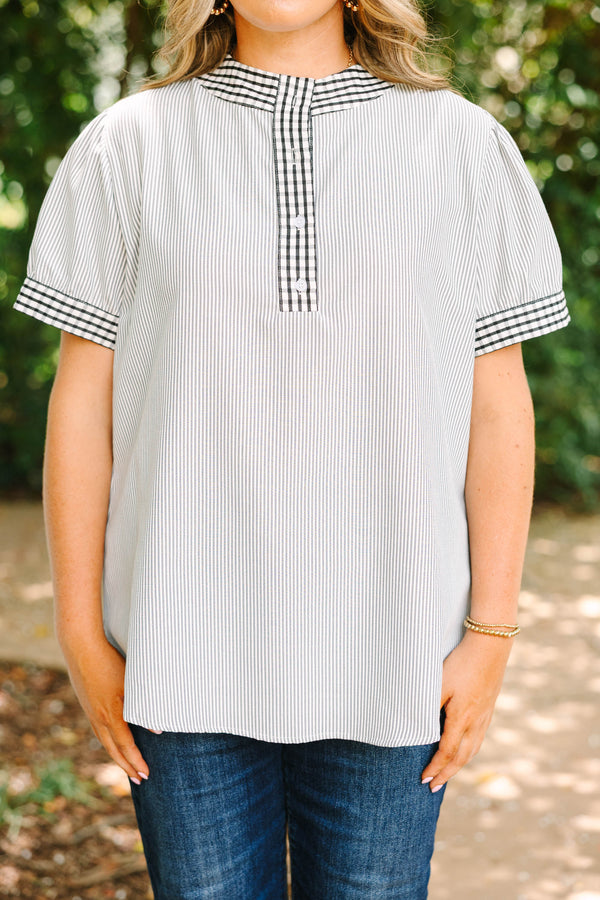 Plus size gray striped top with a flowy fit, gingham trim collar, and button-down neckline.
