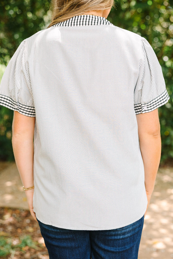 Plus size gray striped top with a flowy fit, gingham trim collar, and button-down neckline.