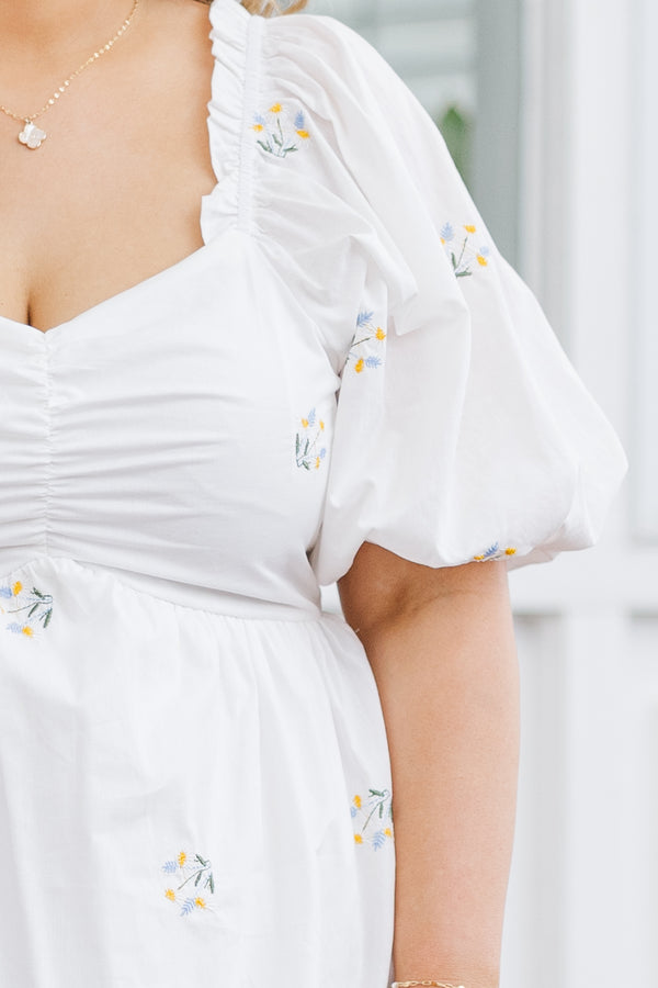 Chic Soul plus size clothing, short sleeve white baby doll dress with subtle floral pattern and puffed sleeves with slight v-neckline