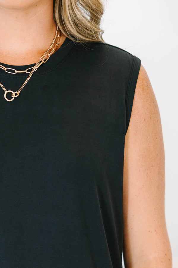 Plus Size black crew neck tank top with a clean silhouette and sleeveless design.