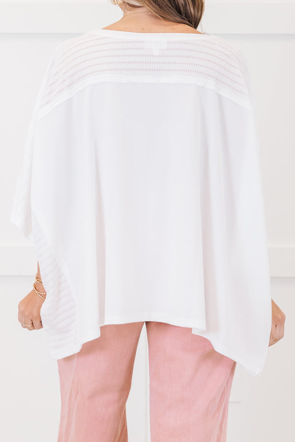 Chic Soul plus size clothing, white short sleeve flowy top with chest pocket with fabric detail along back and sides with v neckline

