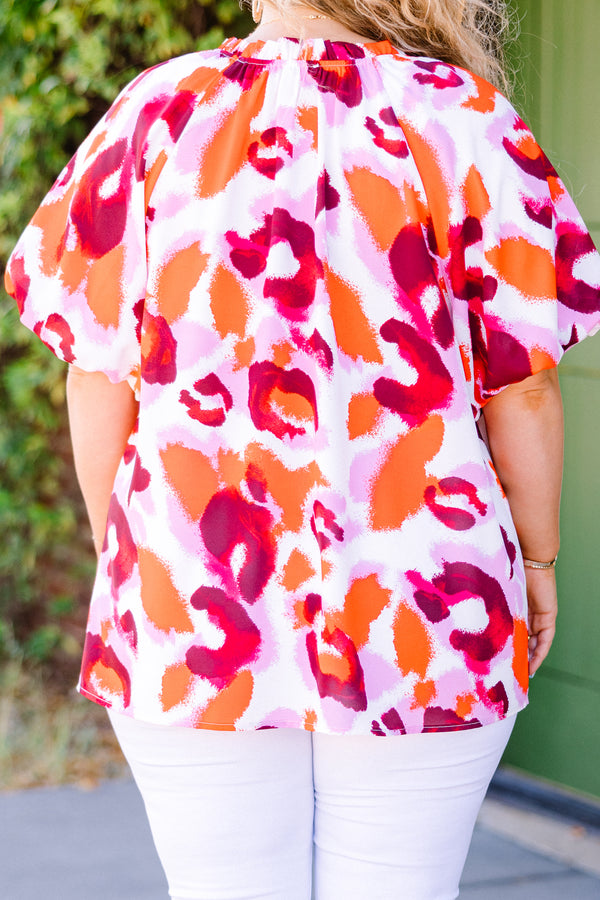 Chic Soul plus size clothing, short sleeve pink mix top with orange/pink leopard print with round neckline and puff sleeves