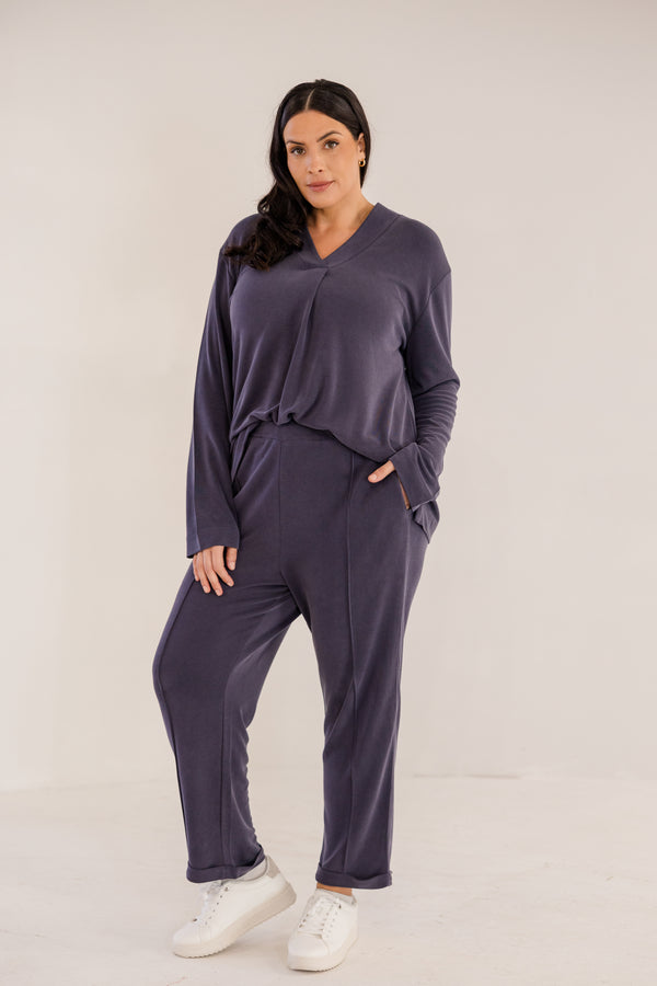 Chic Soul plus size clothing, ink navy v neck a-line long sleeve flowy top