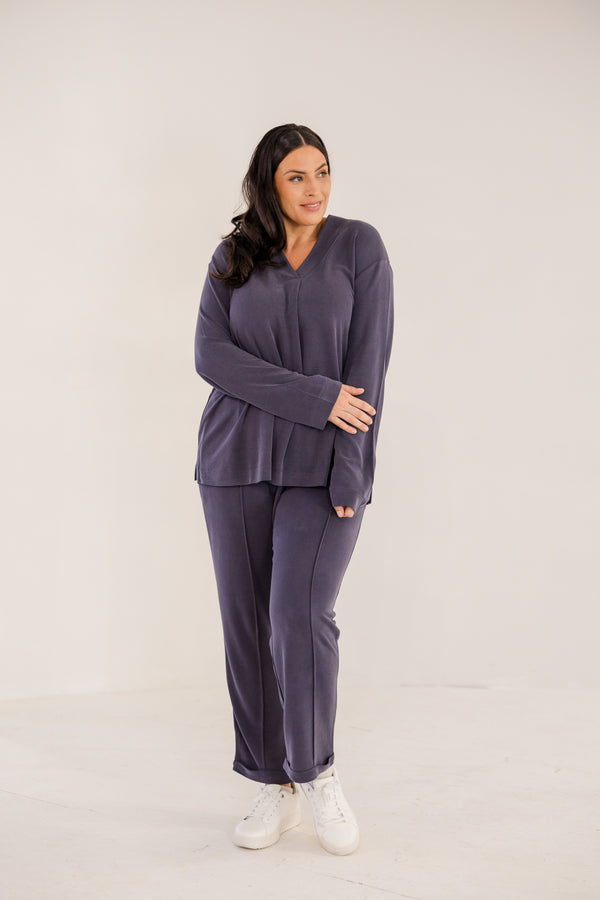 Chic Soul plus size clothing, ink navy v neck a-line long sleeve flowy top