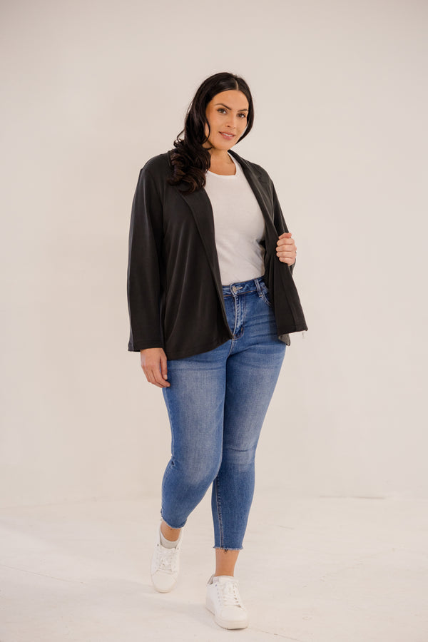 Chic Soul plus size clothing, black long sleeve flowy blazer with collar detail