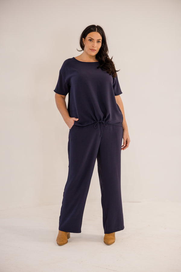 Chic Soul plus size clothing, ink navy straight leg pant with elastic back waistband with button closure in front with pockets