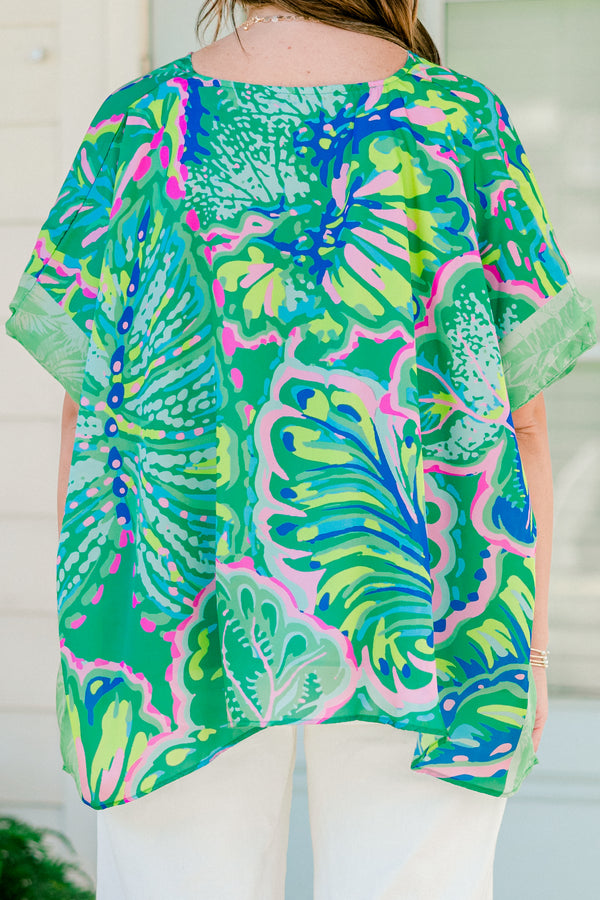 Chic Soul plus size clothing, shamrock green short sleeve tunic with large cobalt and pink leaf pattern 