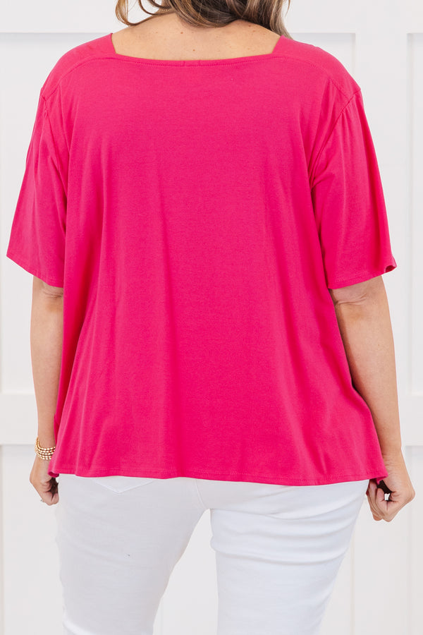 Chic Soul plus size clothing, fuchsia short sleeve flowy top with round neckline