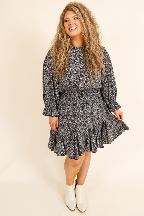 Chic Soul plus size clothing, black and white micro floral rompepr long sleeve sinches at waist blowy on the bottom dress like short length