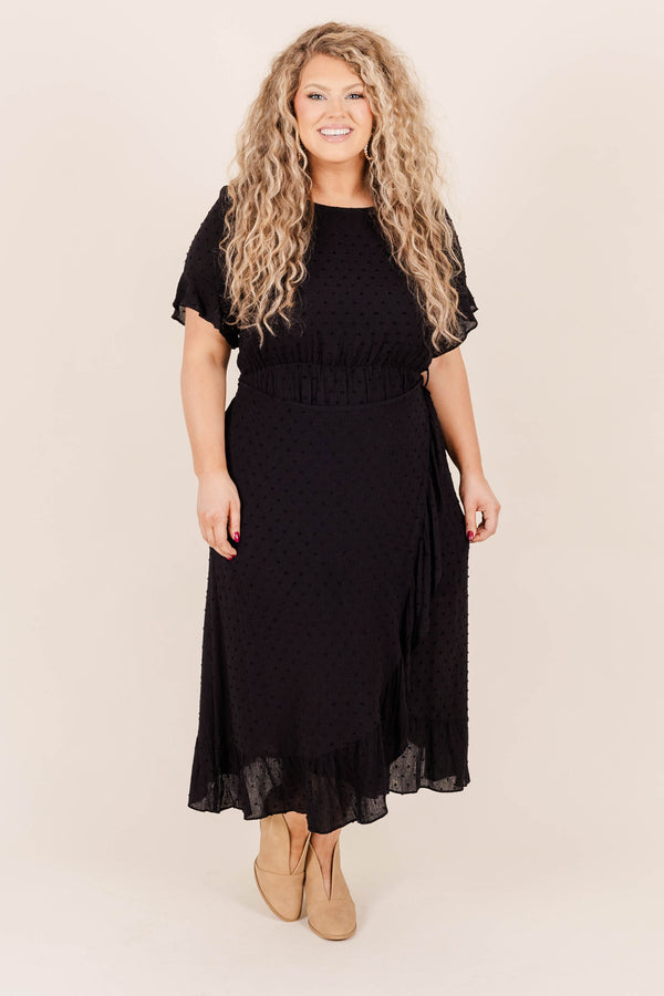 Chic Soul plus size clothing, black short sleeve maxi dress with synching at waist