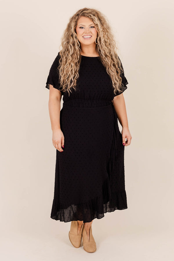 Chic Soul plus size clothing, black short sleeve maxi dress with synching at waist