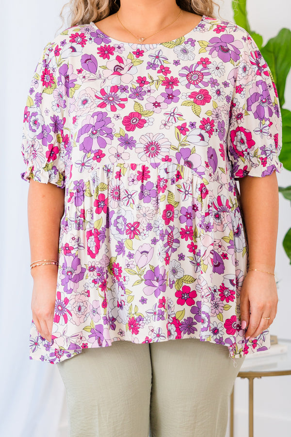 Chic Soul plus size clothing, purple floral short sleeve top with puff sleeves and babydoll detail