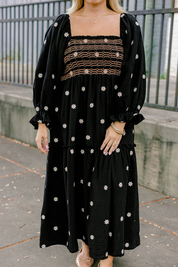 Chic Soul plus size clothing, black long sleeve flowy tiered maxi dress with square neckline and ruched texture top and small white flowers on it