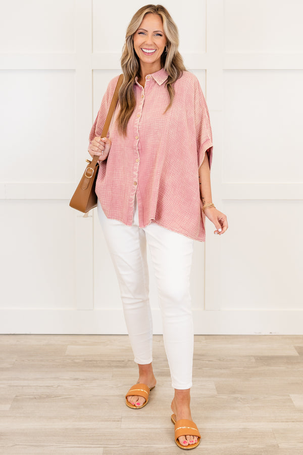 Chic Soul plus size clothing, light rose short sleeve acid wash button up top with collar detail with cuffed sleeves

