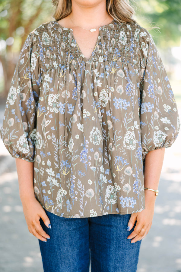 Plus Size brown floral cotton top with smocked yoke, V-neckline, and 3/4 puff sleeves.