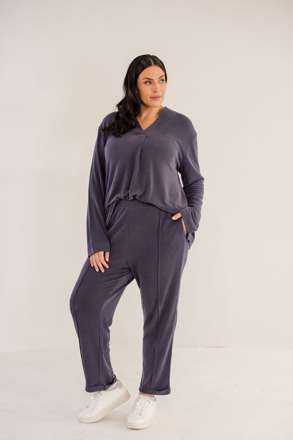 Chic Soul plus size clothing, ink navy v neck a-line long sleeve flowy top