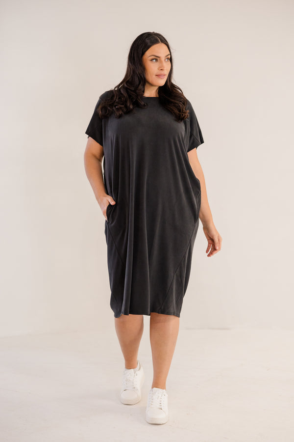 Chic Soul plus size clothing, soft stretchy black short sleeve knee length dress with round neckline