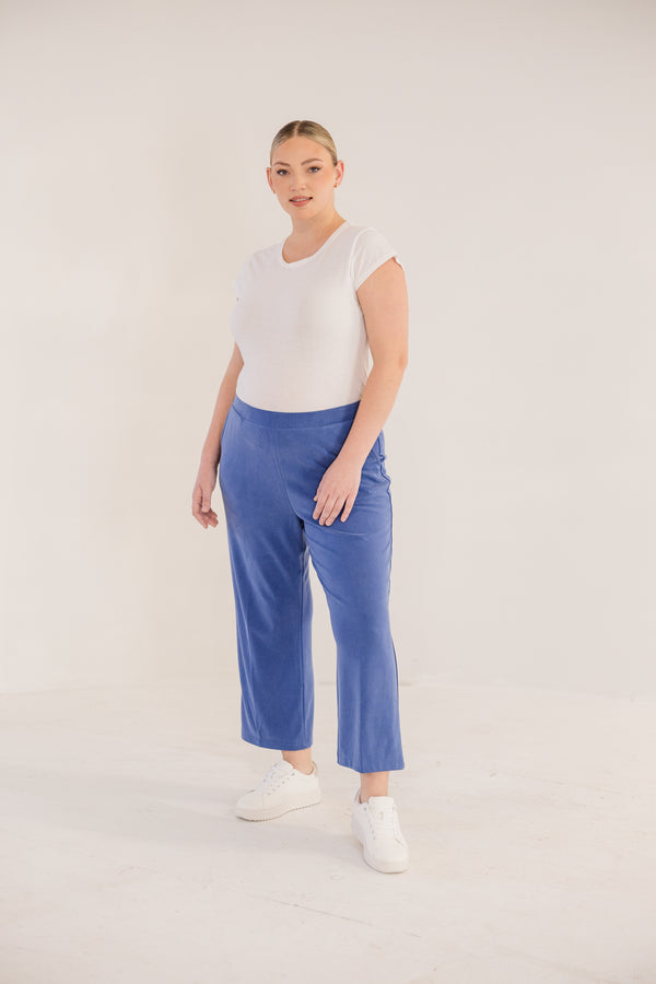 Chic Soul plus size clothing, crop fit flare ponte pant in blue ombre stretchy waistband