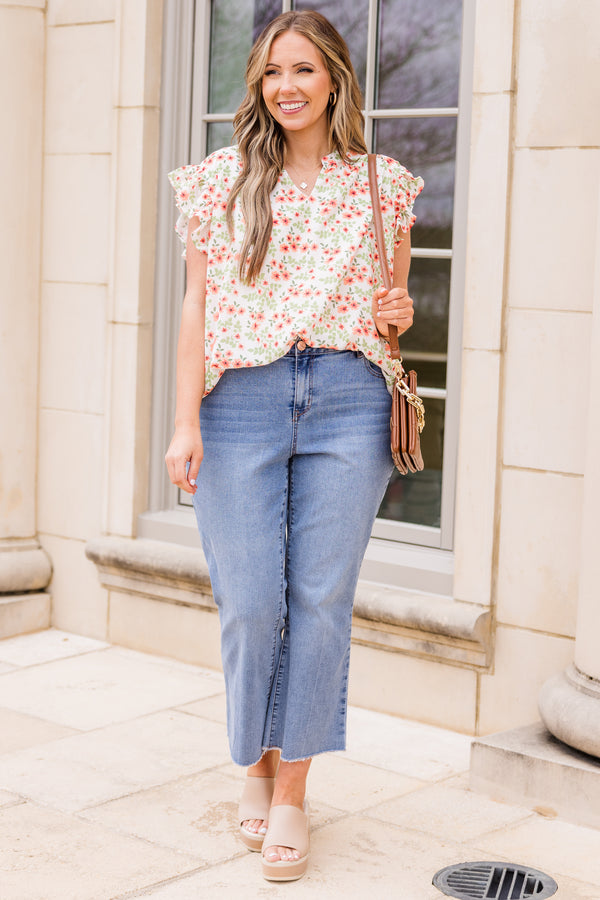 Chic Soul plus size clothing, white sort sleeve floral print top with flutter sleeves and v cutout along neckline