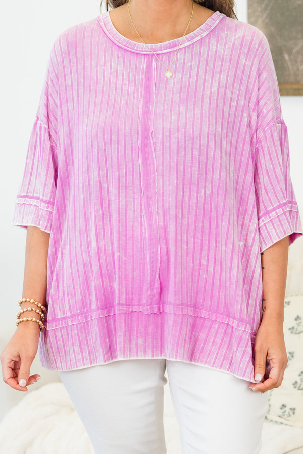 Chic Soul plus size clothing, mauve short sleeve ribbed knit top with outer stitching detail with round neckline
