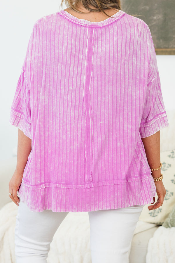 Chic Soul plus size clothing, mauve short sleeve ribbed knit top with outer stitching detail with round neckline