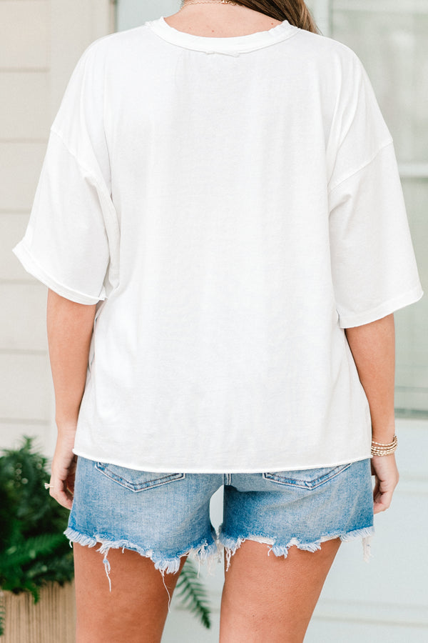 Chic Soul plus size clothing, short-sleeve white vintage washed tee with a high-scoop-neckline and a red graphic of two lobsters