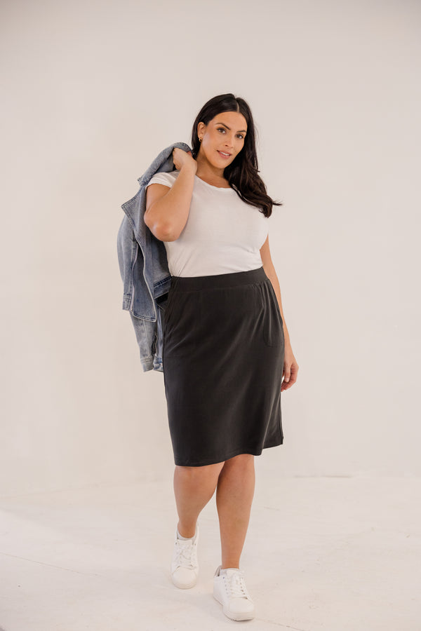 Chic Soul plus size clothing, black knee length a-line skirt with elastic waistband and side pockets