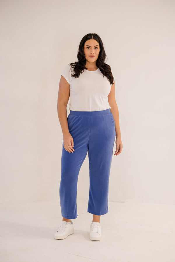 Chic Soul plus size clothing, crop fit flare ponte pant in blue ombre stretchy waistband