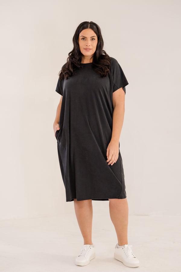 Chic Soul plus size clothing, soft stretchy black short sleeve knee length dress with round neckline